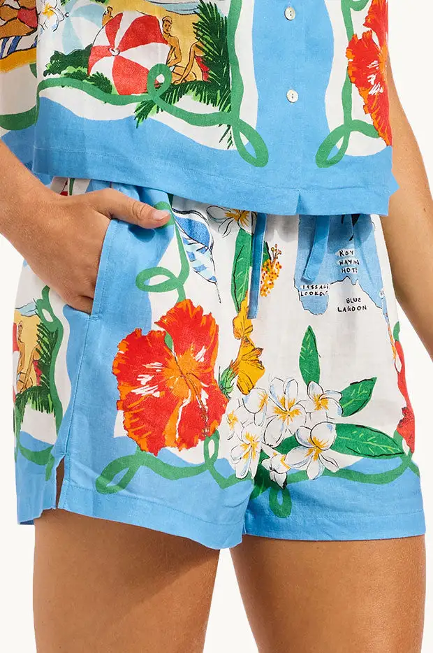 Side Split Linen Blend Shorts