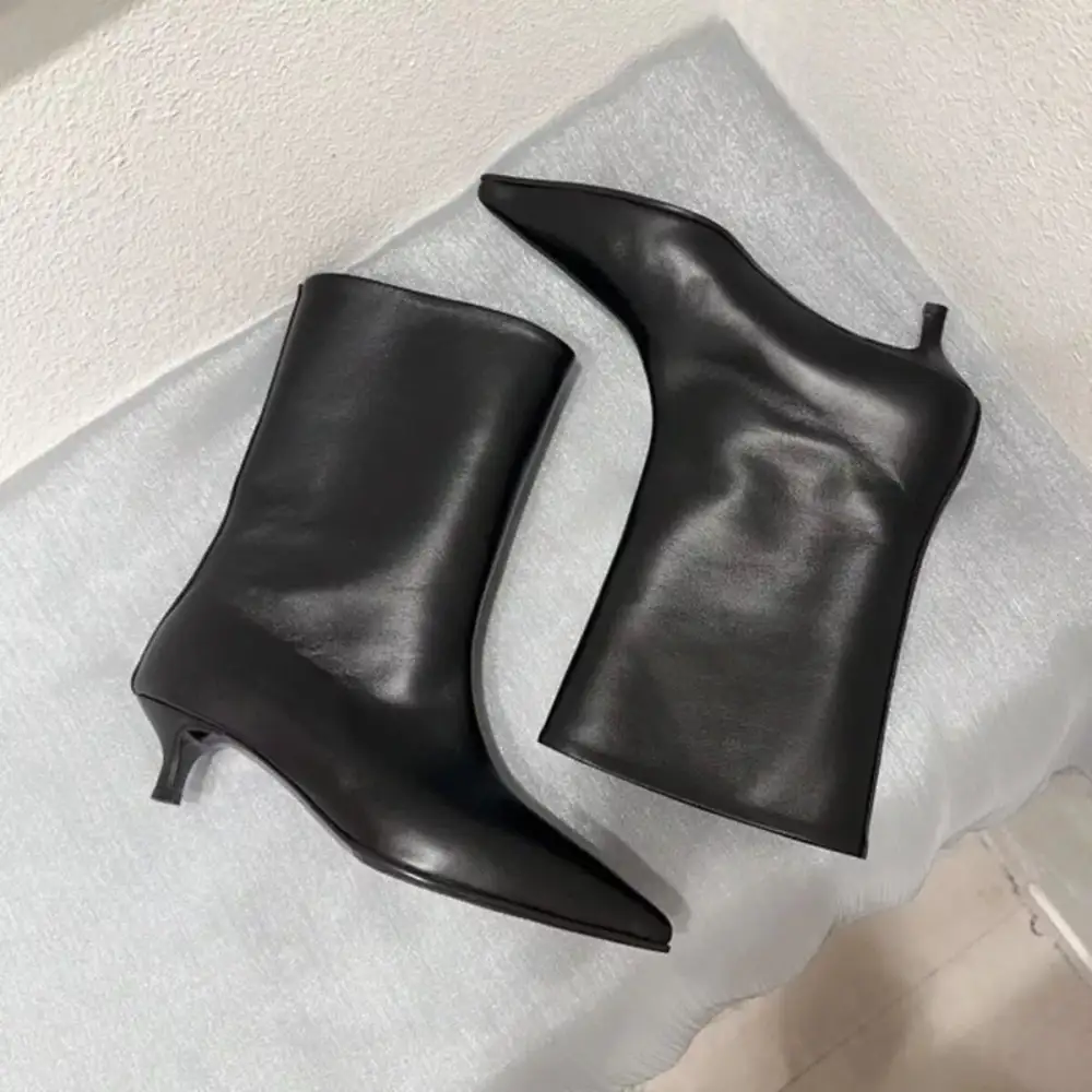 Textured Point Toe Kitten Heels Boots