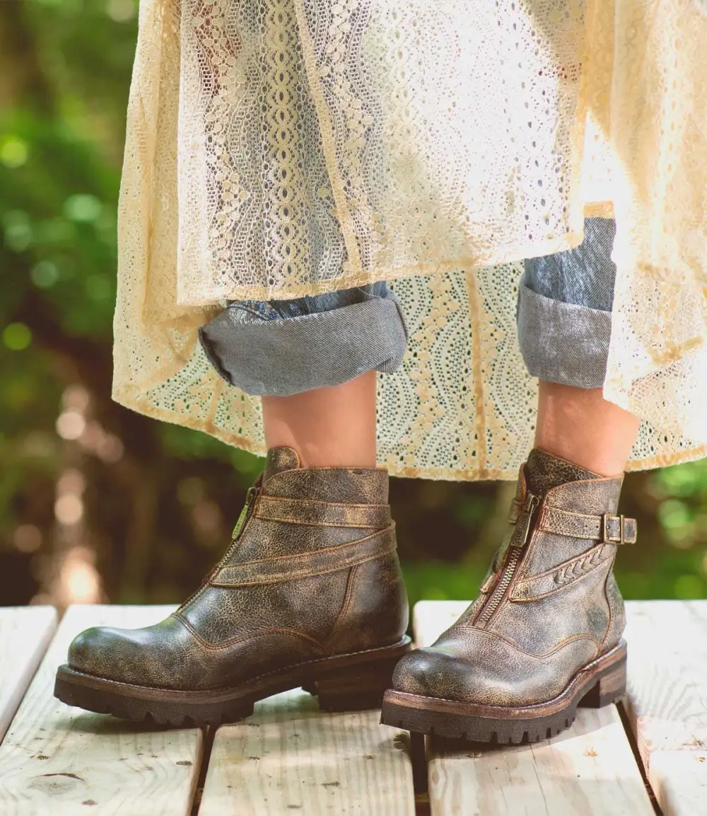 Lightweight Heritage Everyday Boots