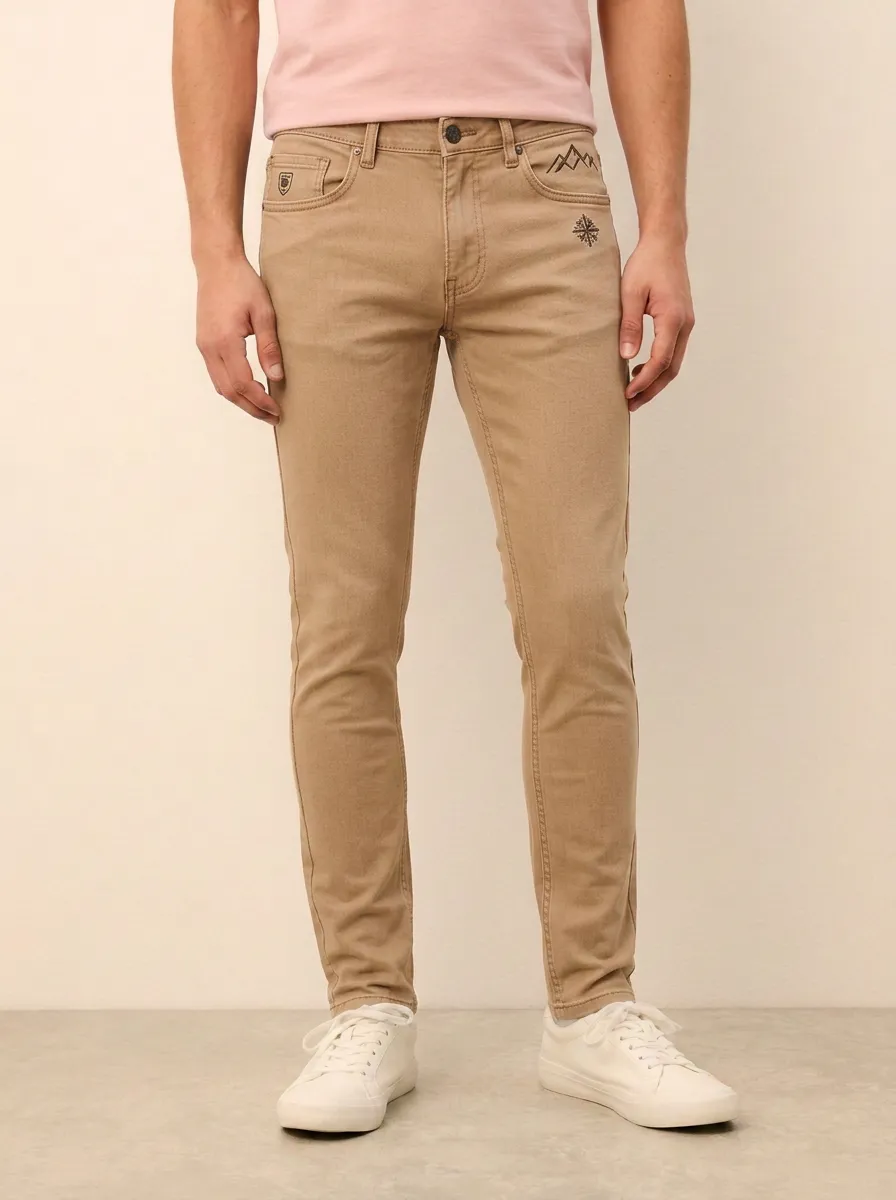Men's Classic Weekend Mountain Compass Embroidered Stretch Denim Jeans