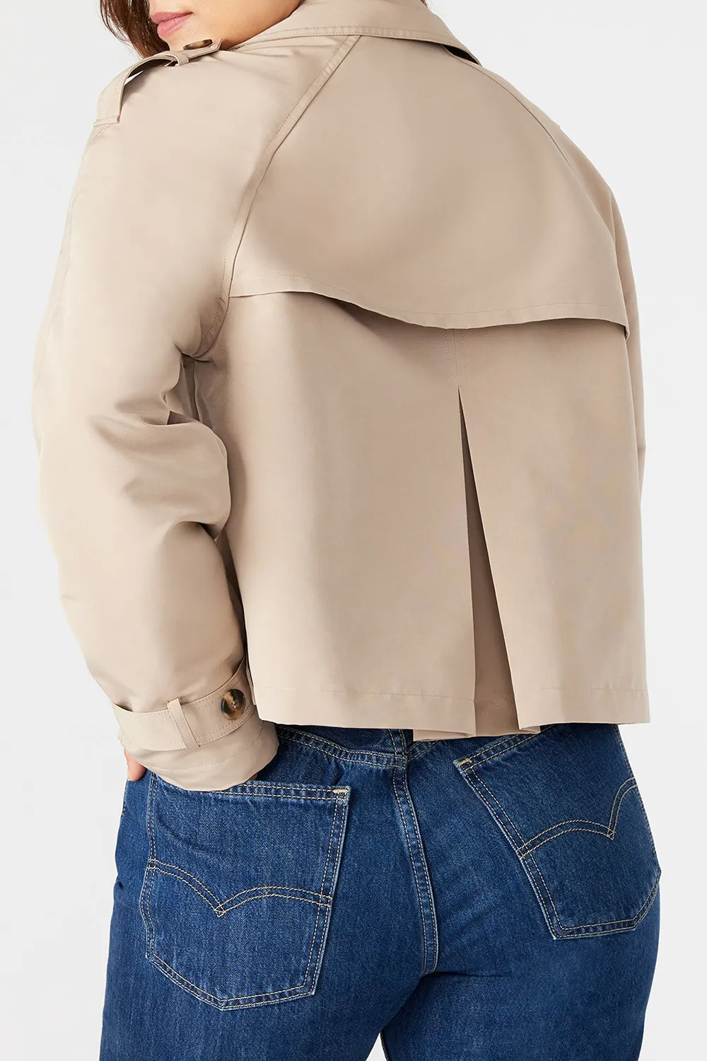 DOUBLE-BREASTED DENIM JACKET