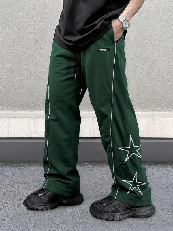 Men’s Loose Fit Cargo Pants with Letter Patch & Contrast Binding – Casual Drawstring Trousers for Spring, Fall & Winter