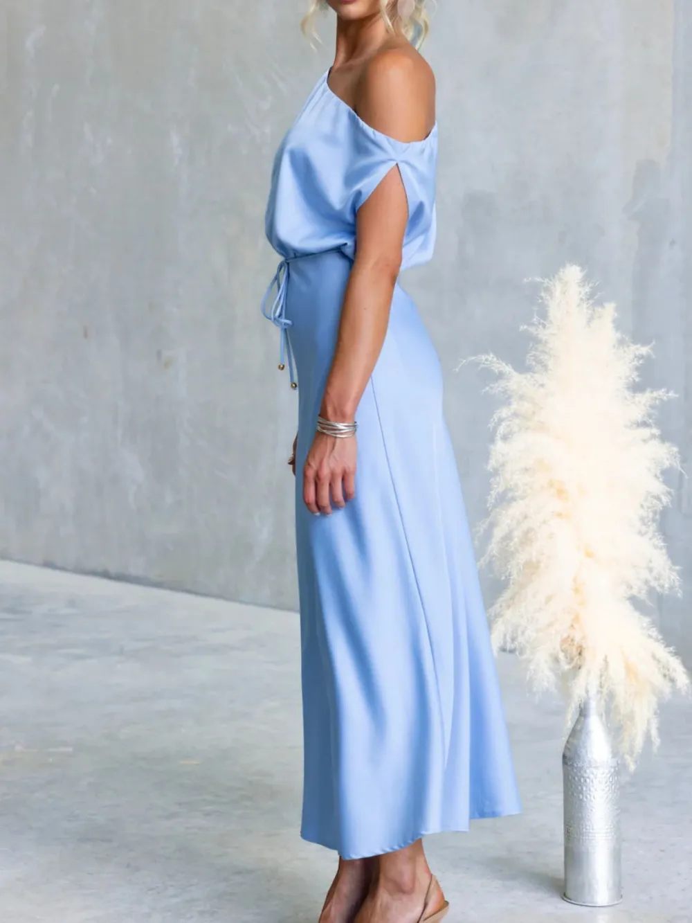 Shoulder Midi Dress