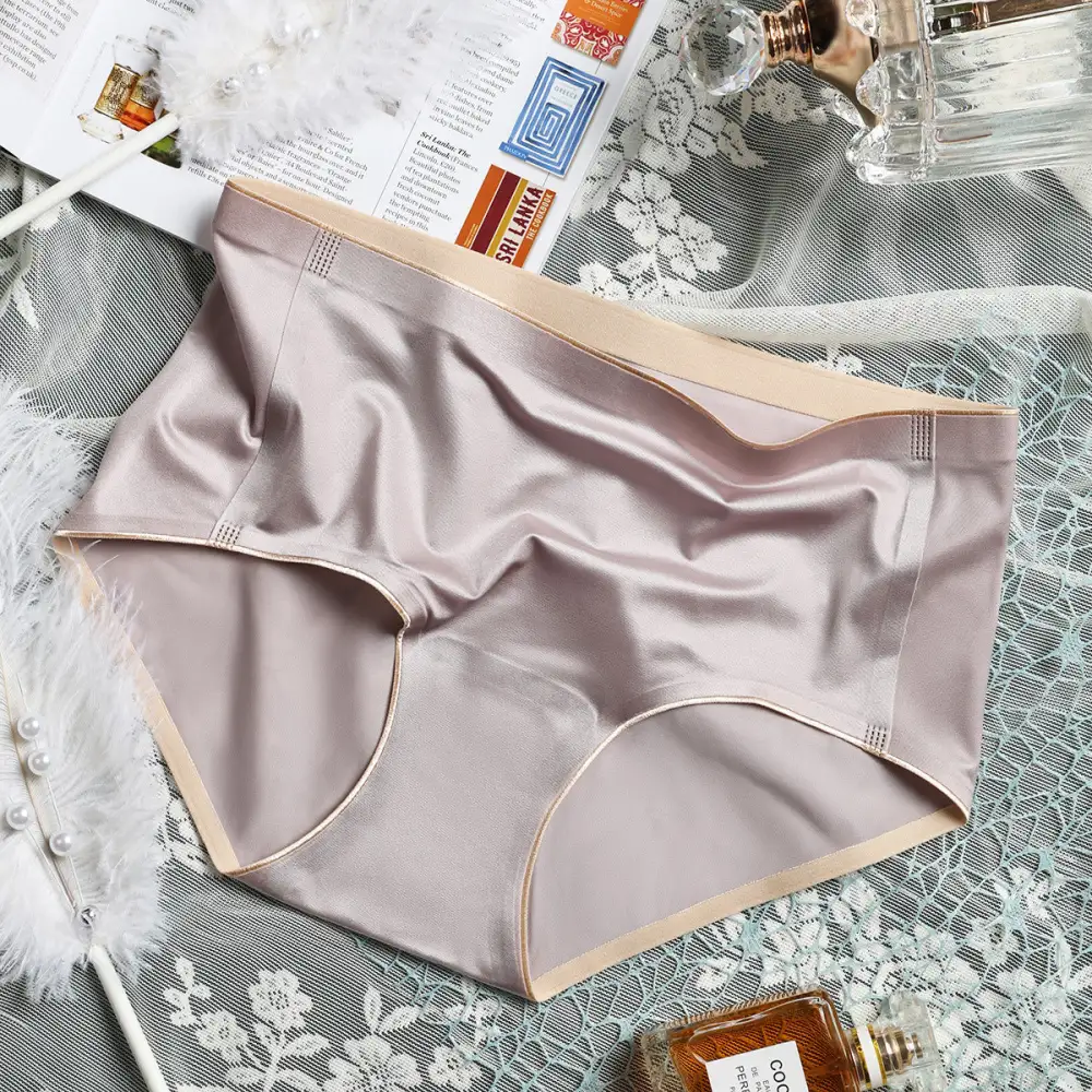 Antibacterial Modal Crotch Seamless Briefs