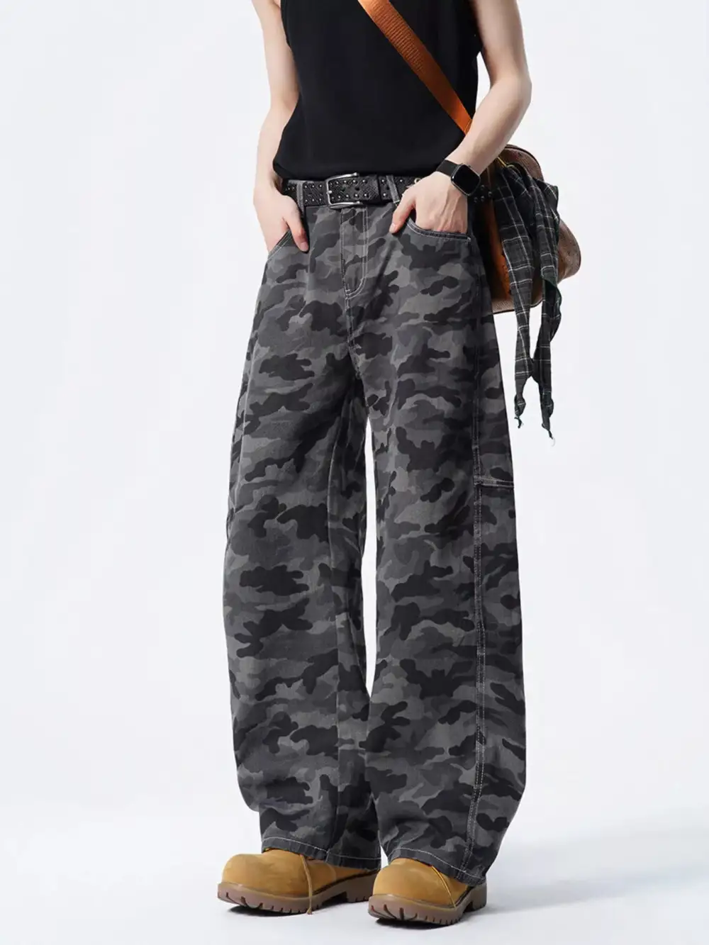 Men's Full Size Loose Fit Camouflage Cargo Pants