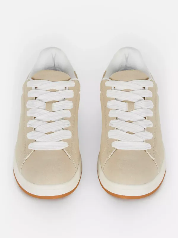 Comfortable Low-Top Breathable Lace-Up Shoes