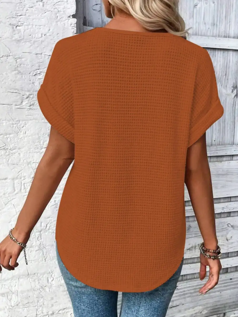 Refined Short-Sleeve Lace-Detail Knit T-Shirt