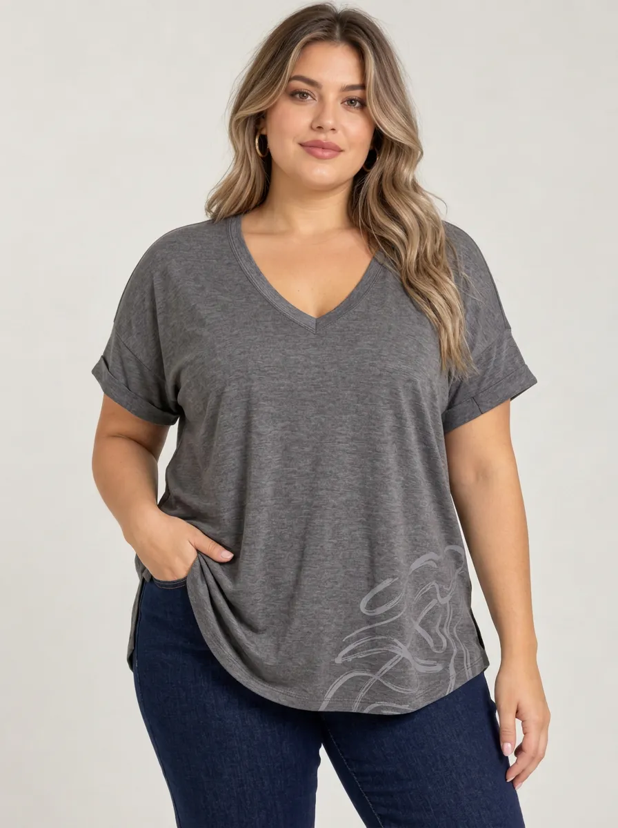 Easy Wear Plus Size V Neck Relaxed Fit Women's Plus Size V Neck Relaxed T Shirt