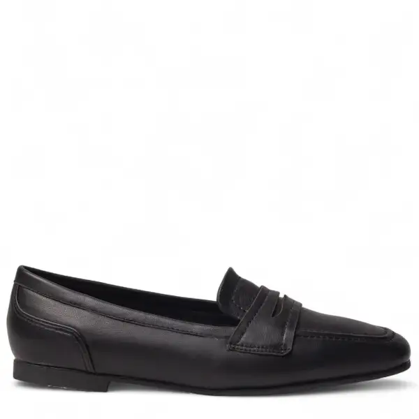 Clean Commuter Leather Shoes