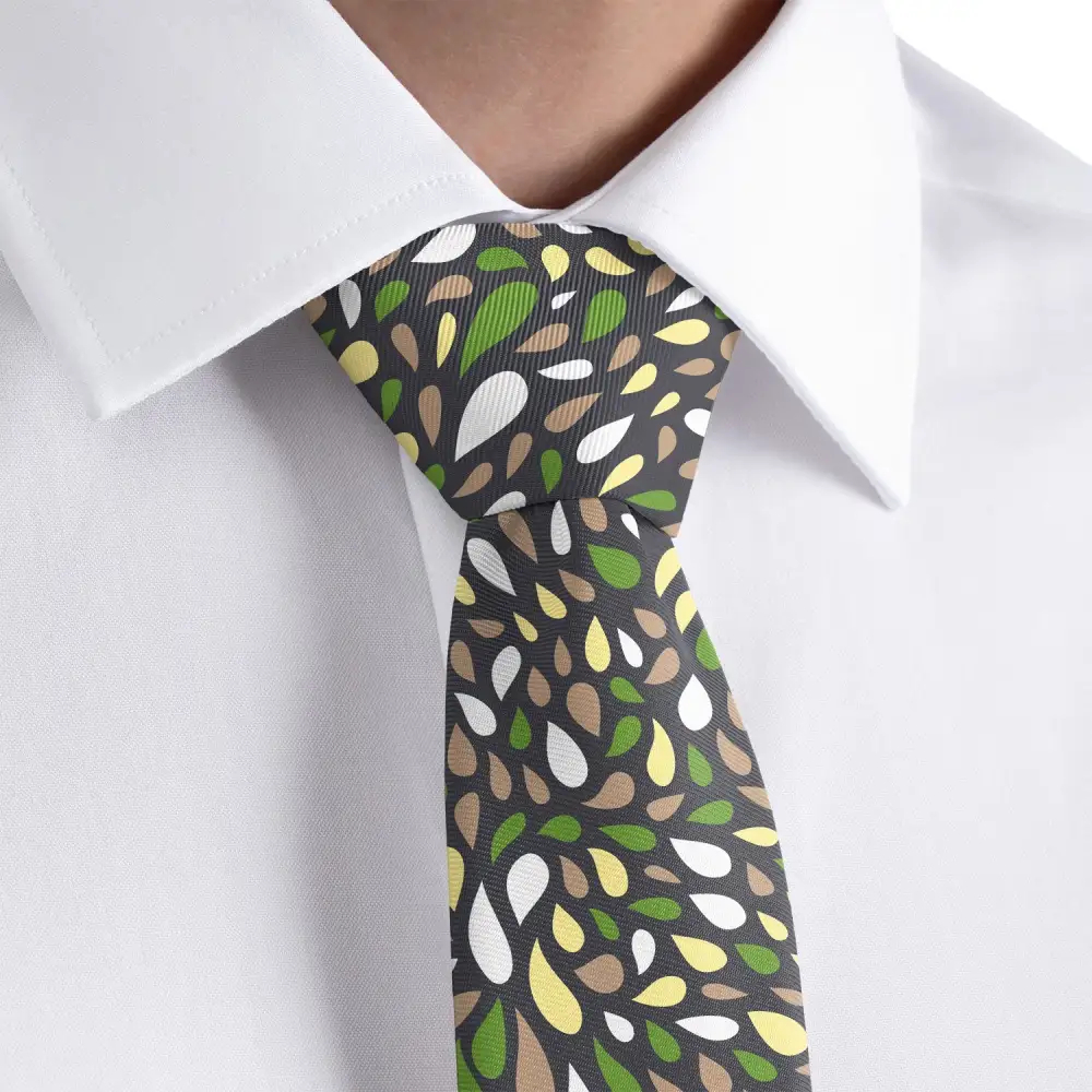 Polished Paisley Style Necktie