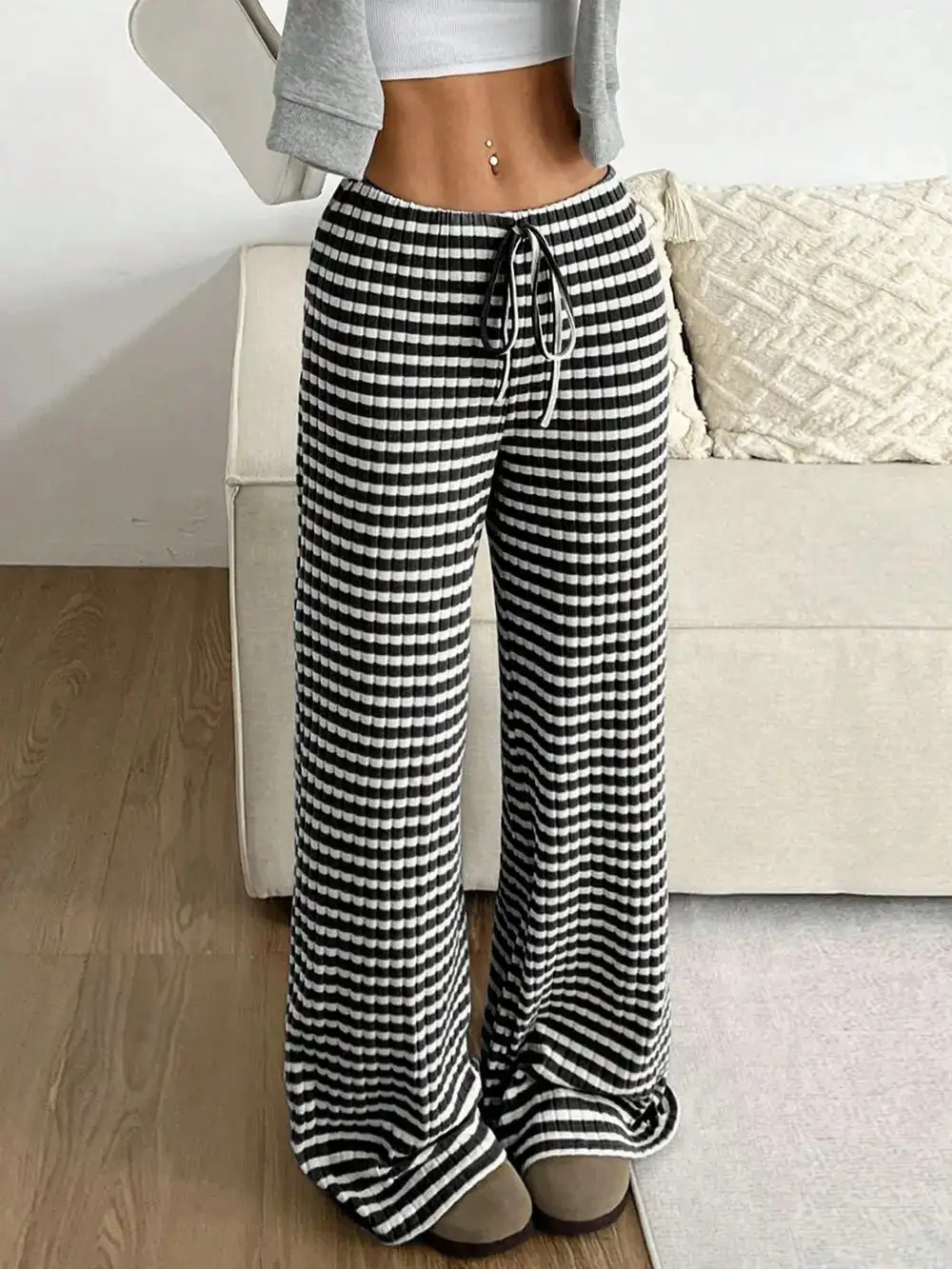 Modern Tie Waist Tie Detail Pants