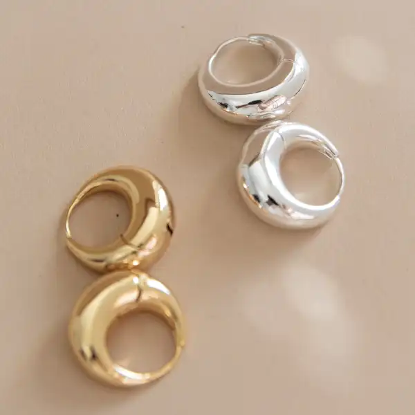 Tapered Hinge Hoop Earrings