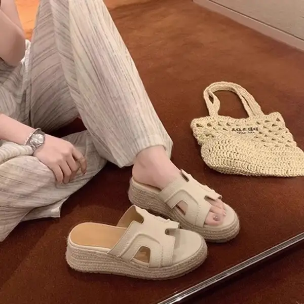 Thick Sole Open Toe Slide Sandals
