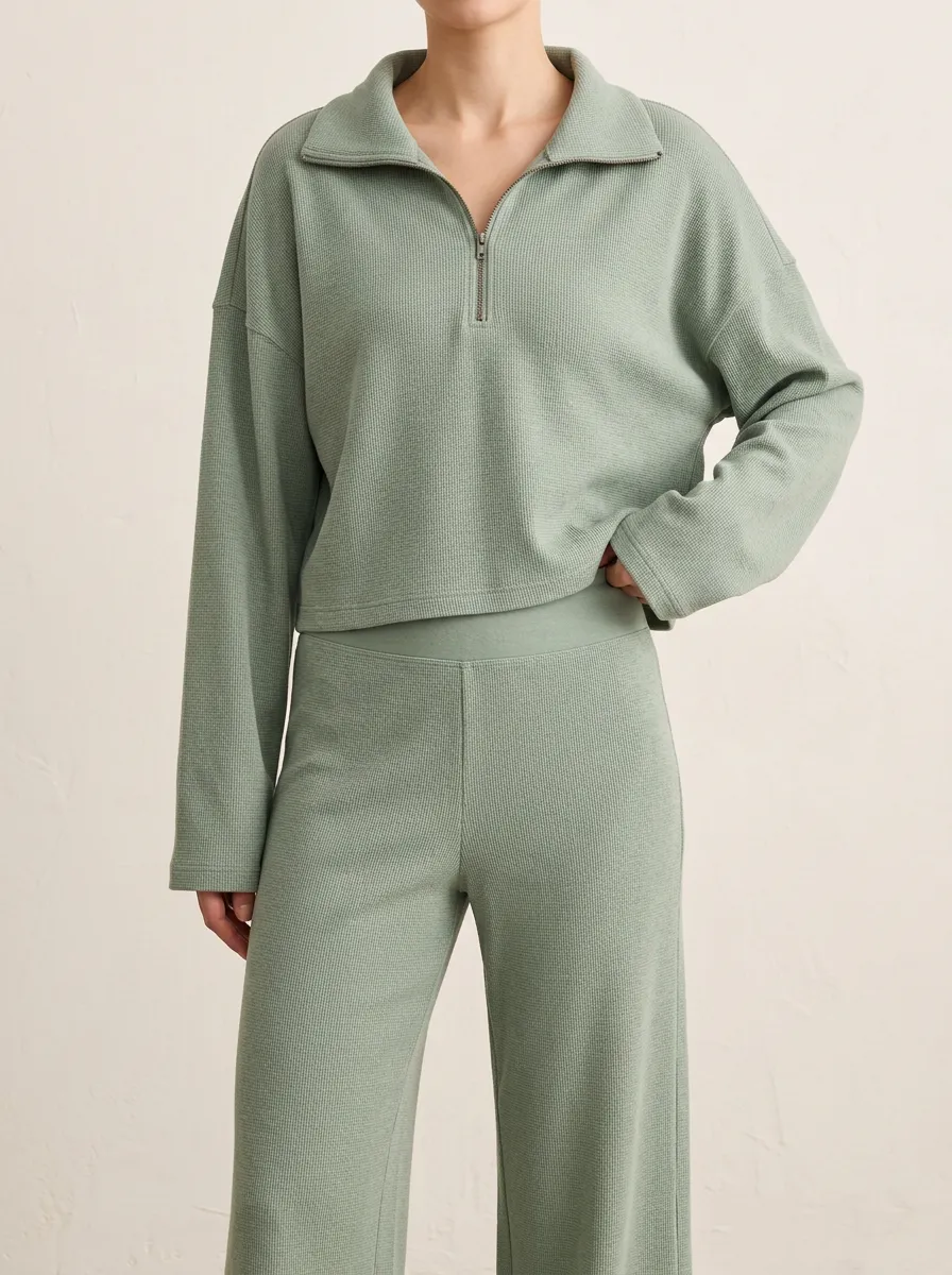 Comfort Focused Zip Front Cropped Relaxed Fit Women's Long Sleeve Tracksuit Set