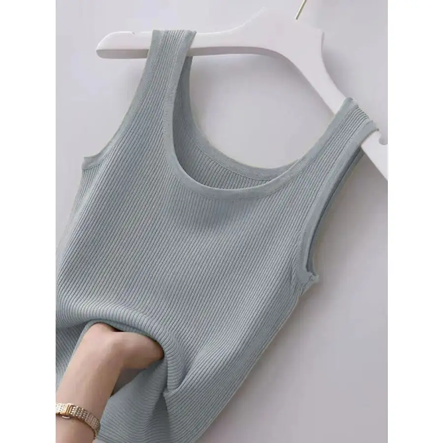 Plus Size Ribbed Knit Scoop Neck Tank