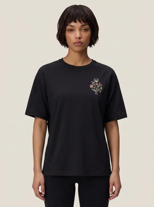 Women's Floral Embroidered Relaxed Raglan T-Shirt
