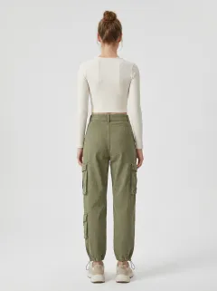 Signature Multi Pocket Silhouette Women's Multi Pocket Cargo Pants