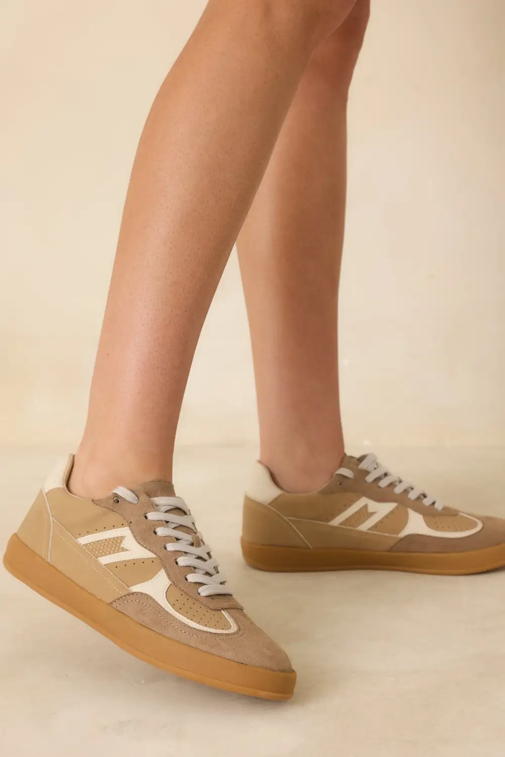 Gentle Faux Leather Leather Sneakers
