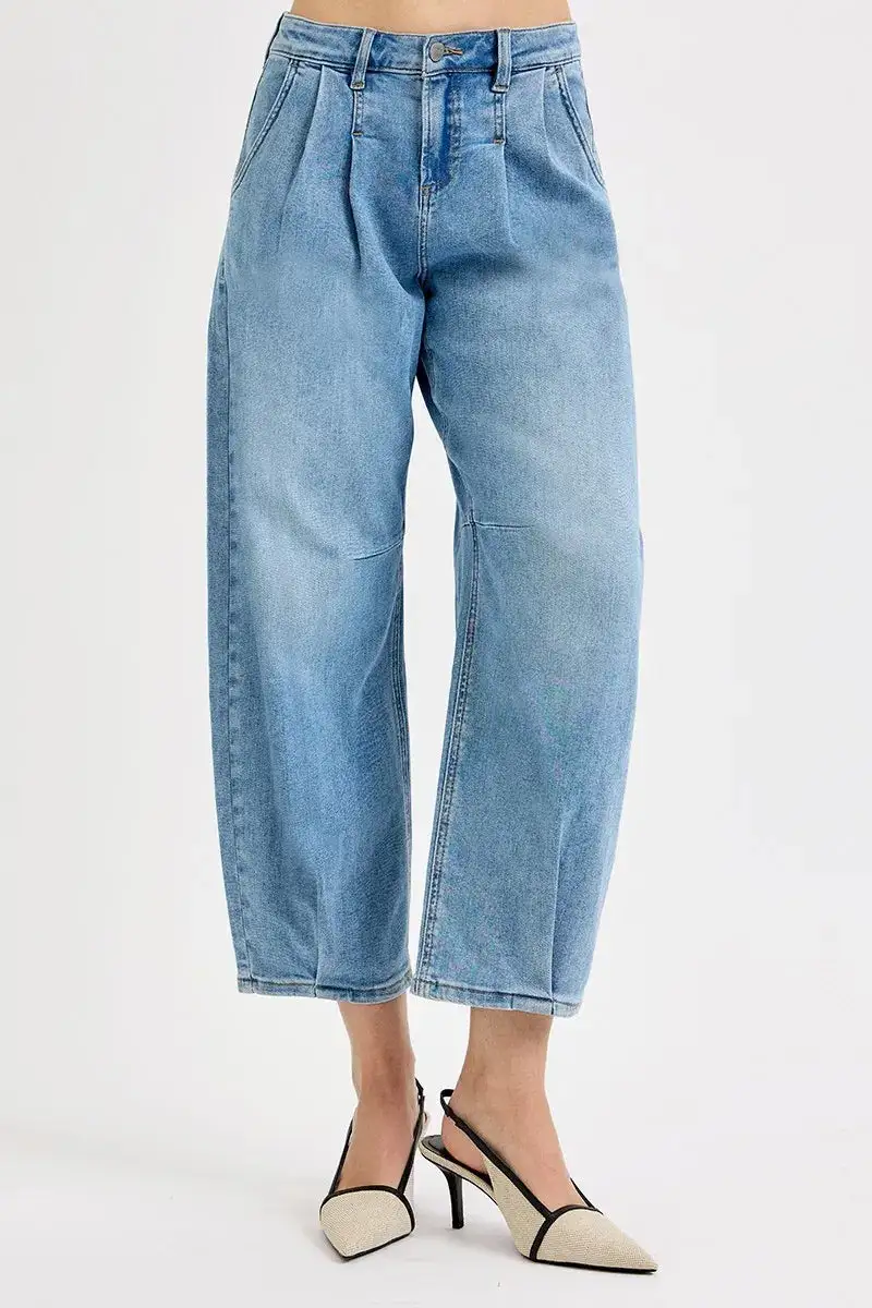 Modern Mid Rise Wide Leg Jeans