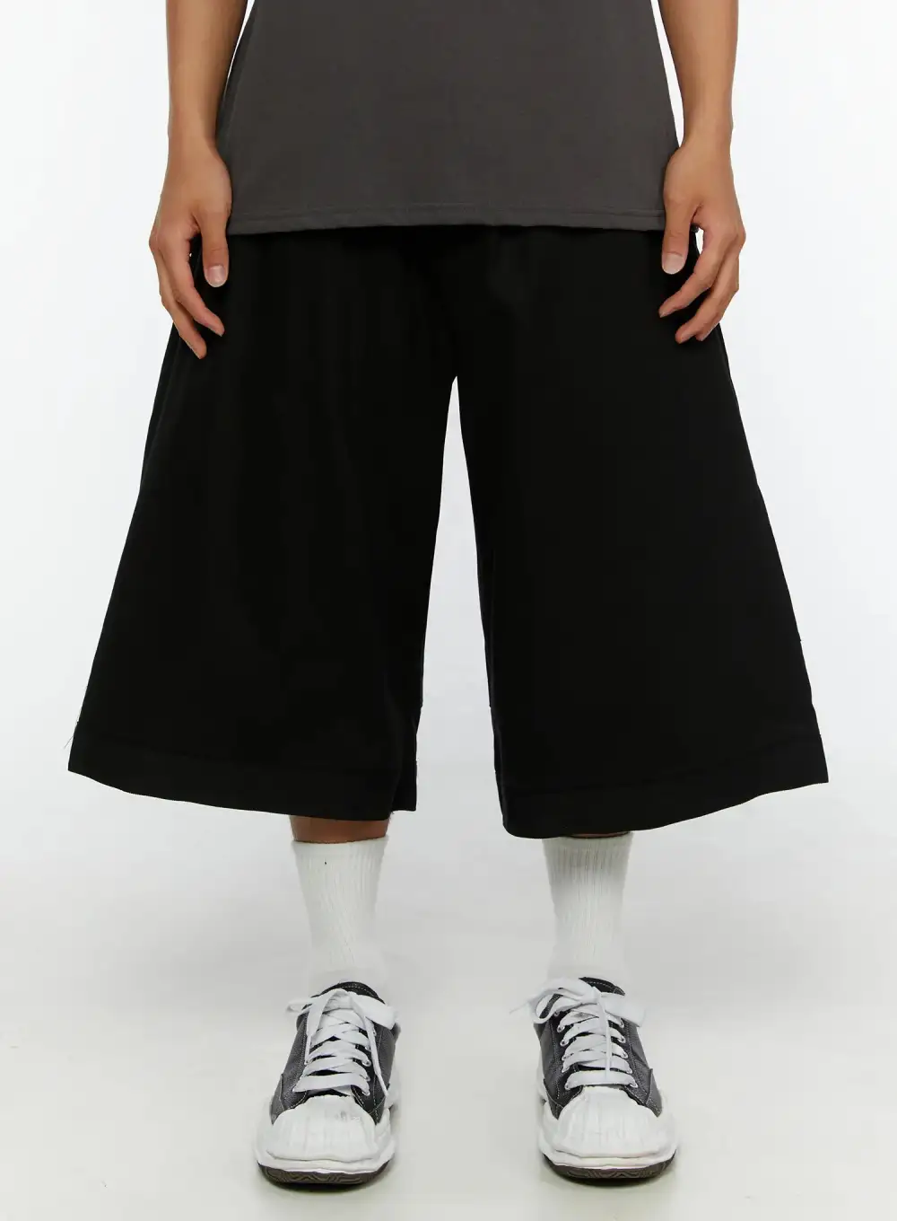 Men's Wide Cargo Bermuda Shorts