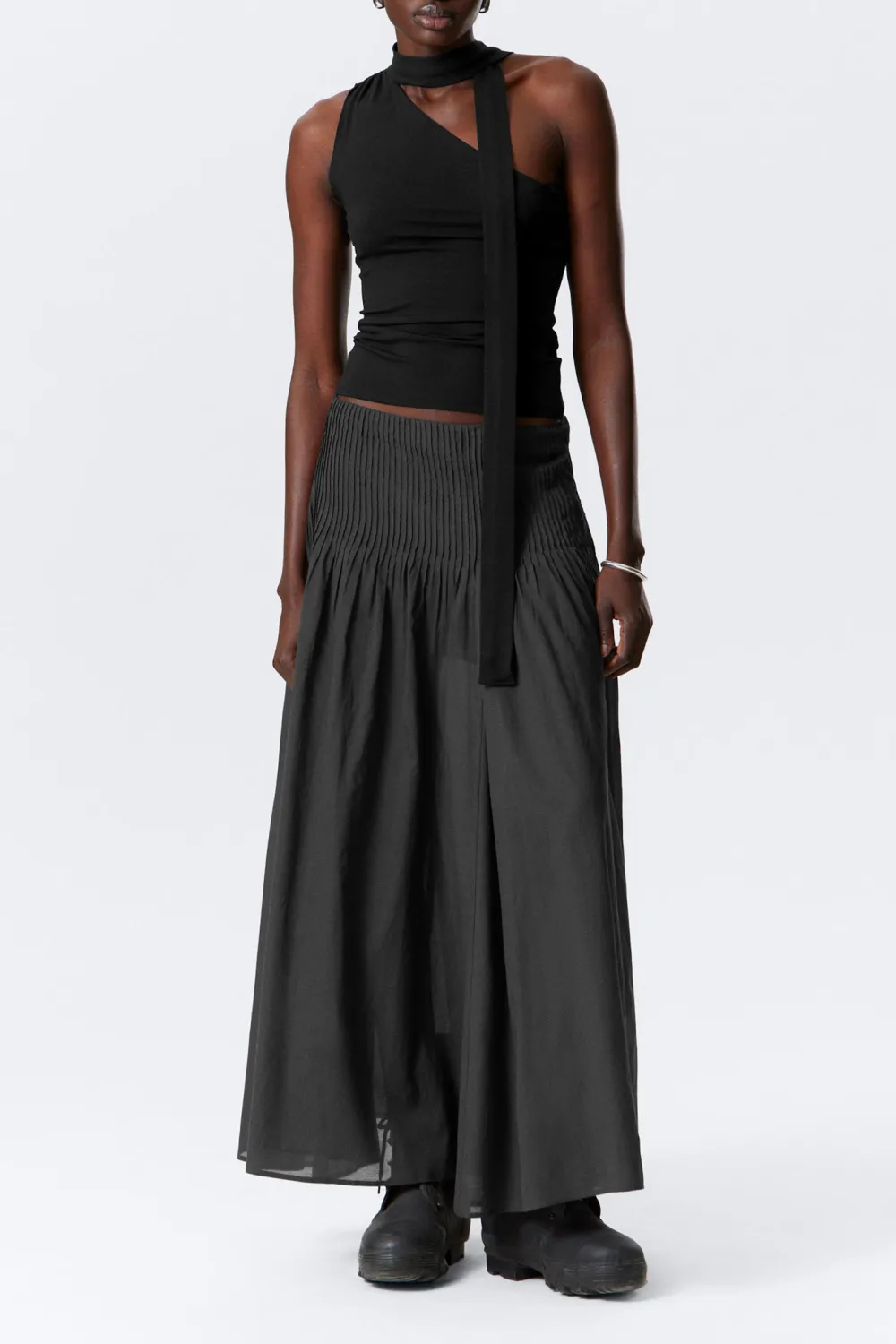 Pleated Mid Waist Skirt