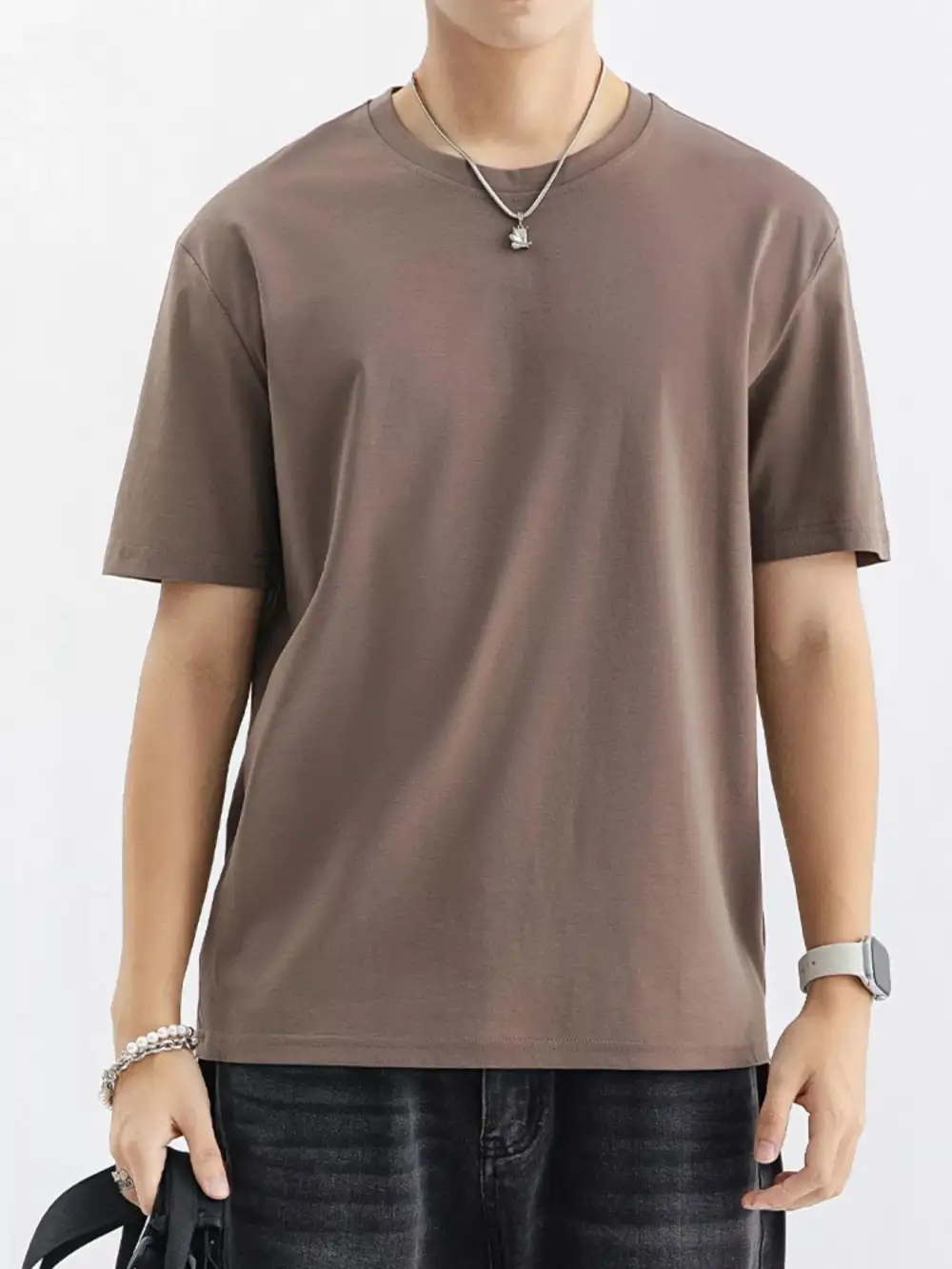 Modern Men's Casual T-shirt