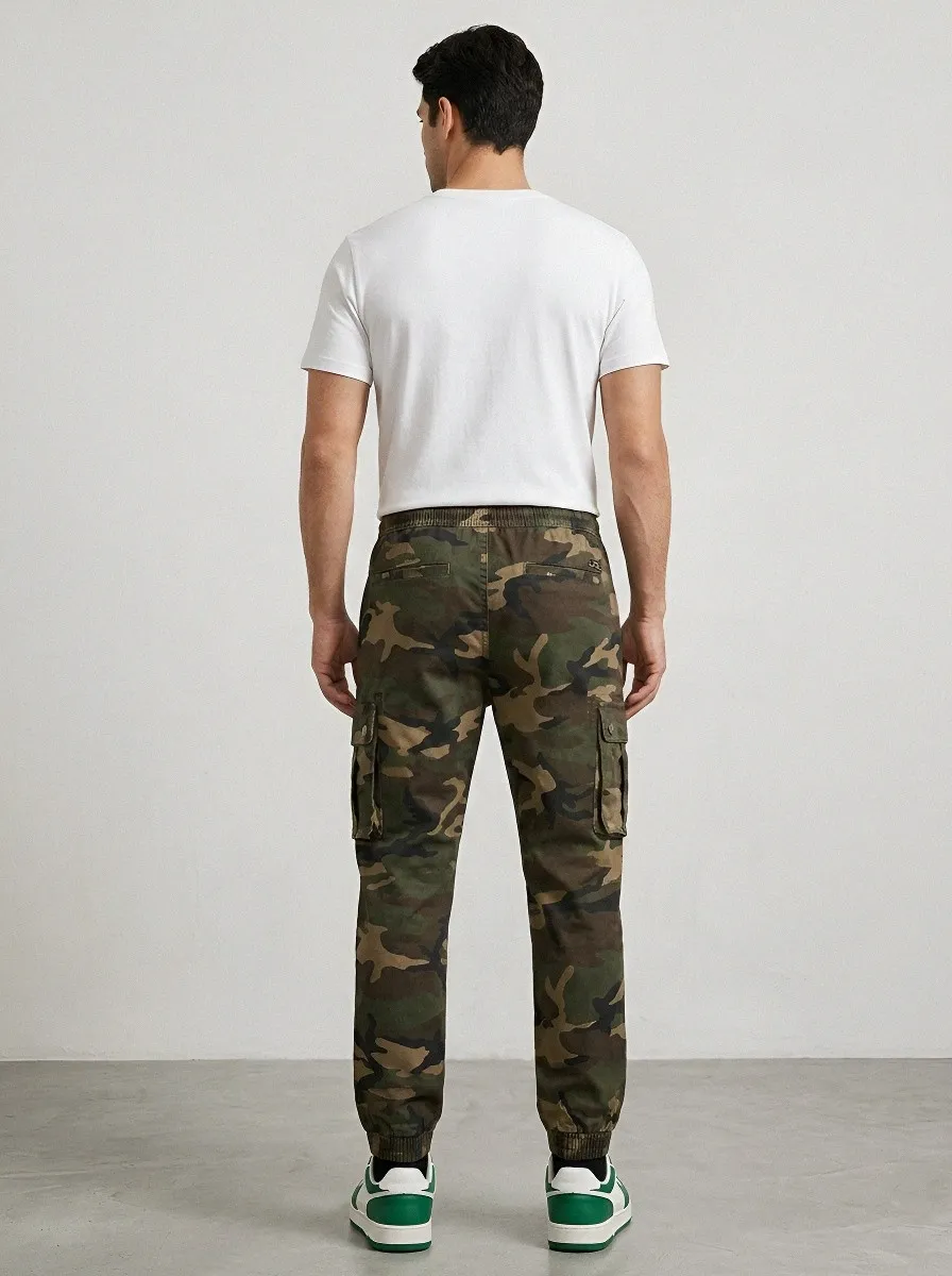 Rugged Camouflage Military-Inspired Camouflage Cargo Pants
