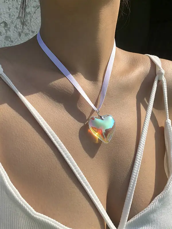 Heart Motif Streamer Tie Detail Necklace