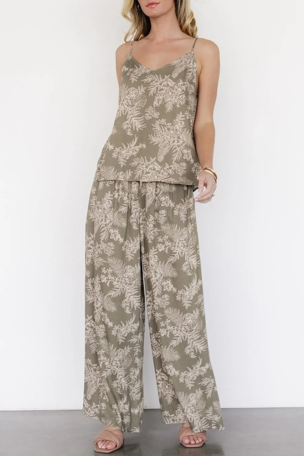 Artistic Lightweight Slim-Fit  Olive Print  Pants