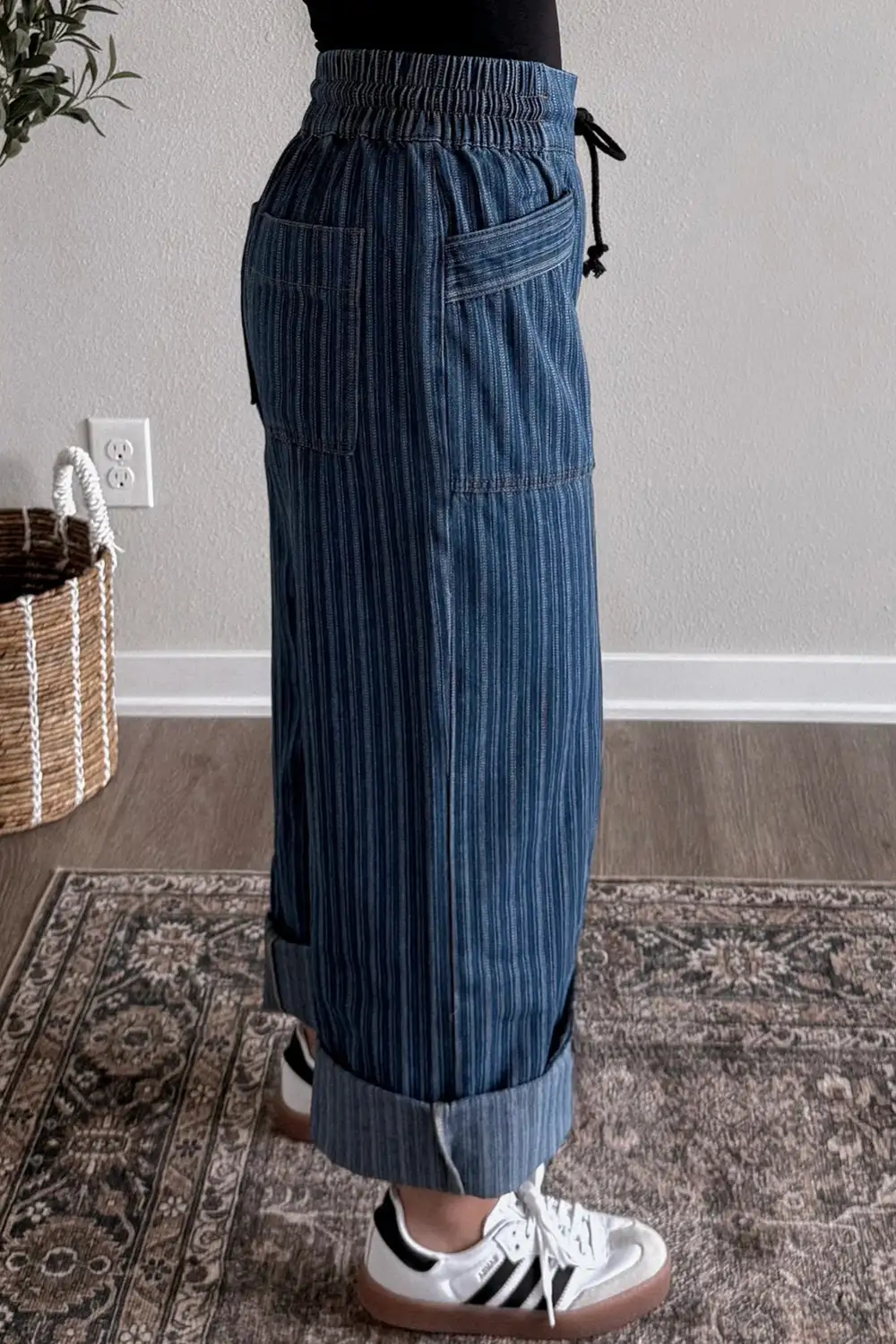 Loose Drawstring Pocketed Stripe Contrasted Jeans