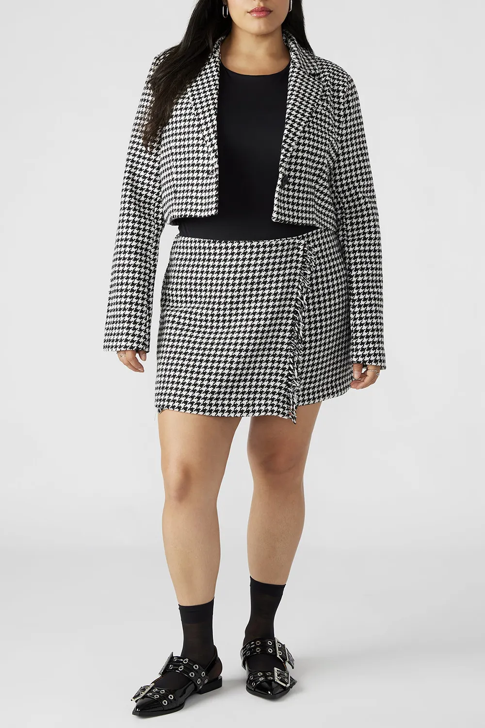 SHORT BLAZER WHITEBLACK