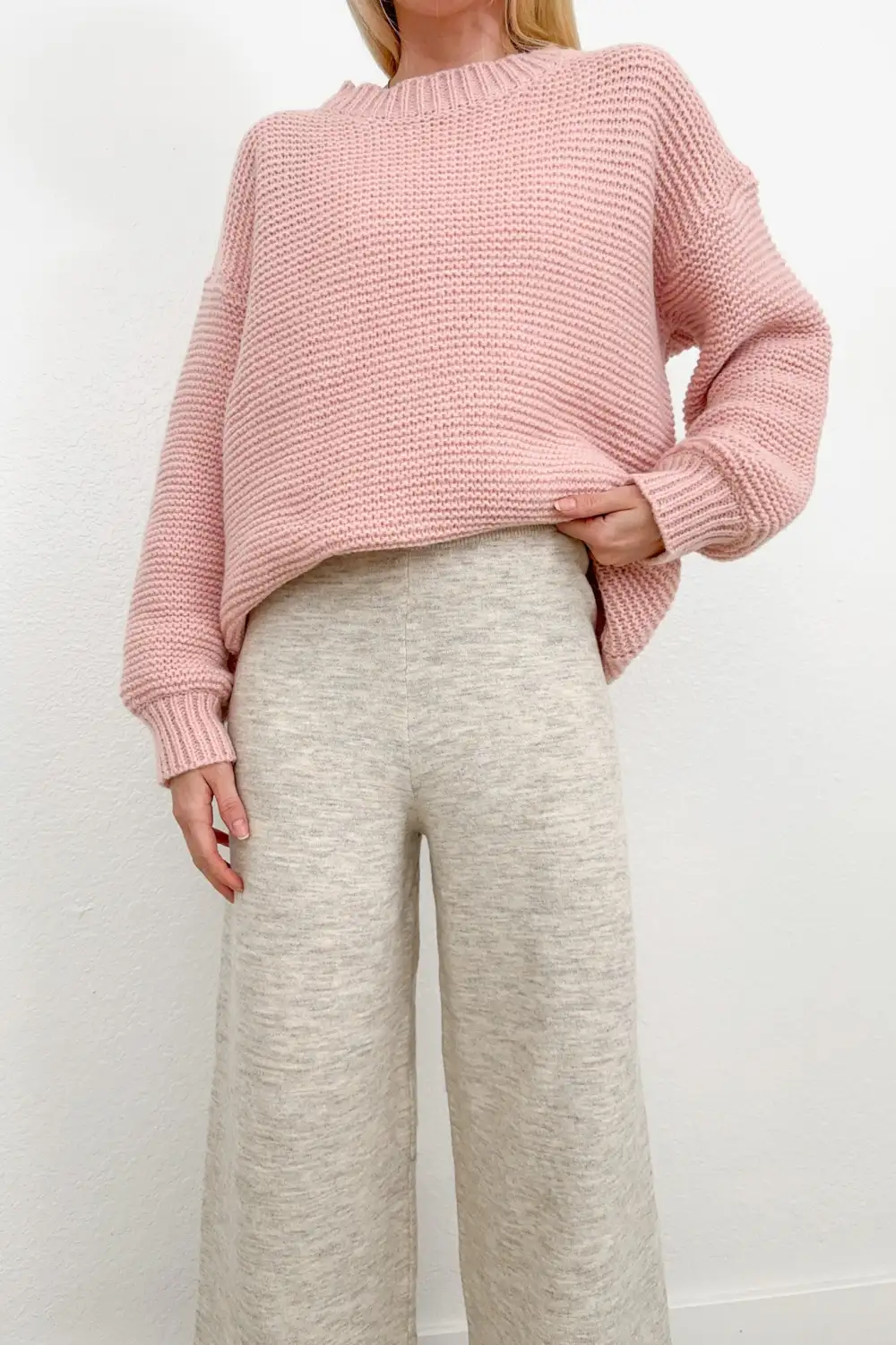 Neat Finish Soft Straight Leg Pants