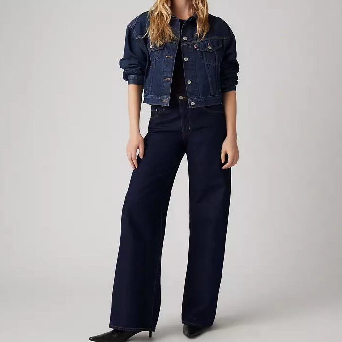 Women's Straight Leg Jeans