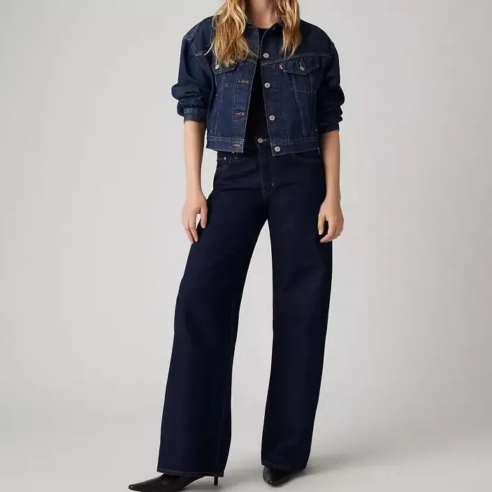 Women's Straight Leg Jeans