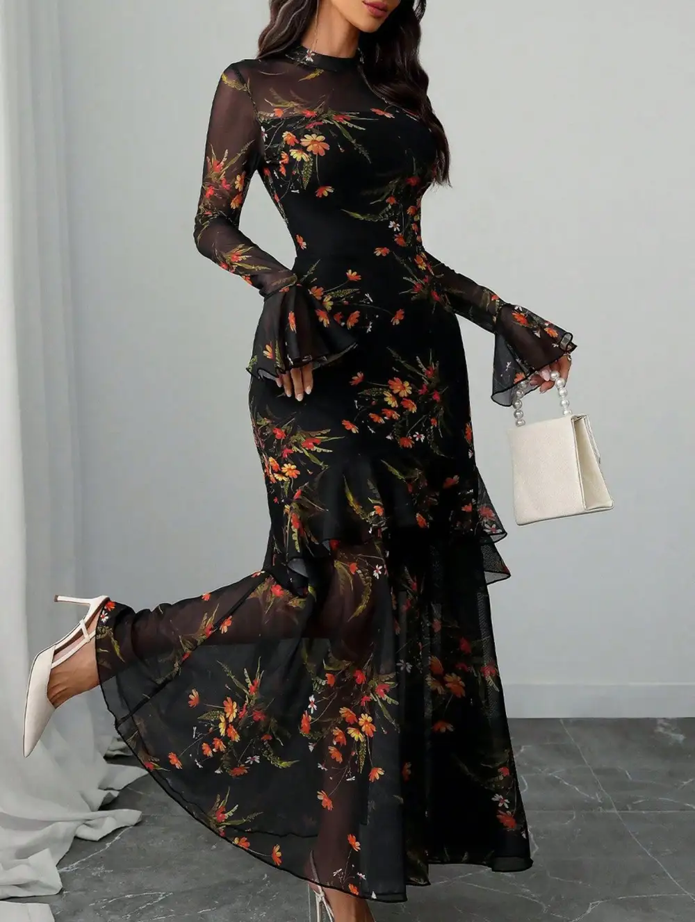 Dress With Lotus Leaf Sleeve And Floral Print