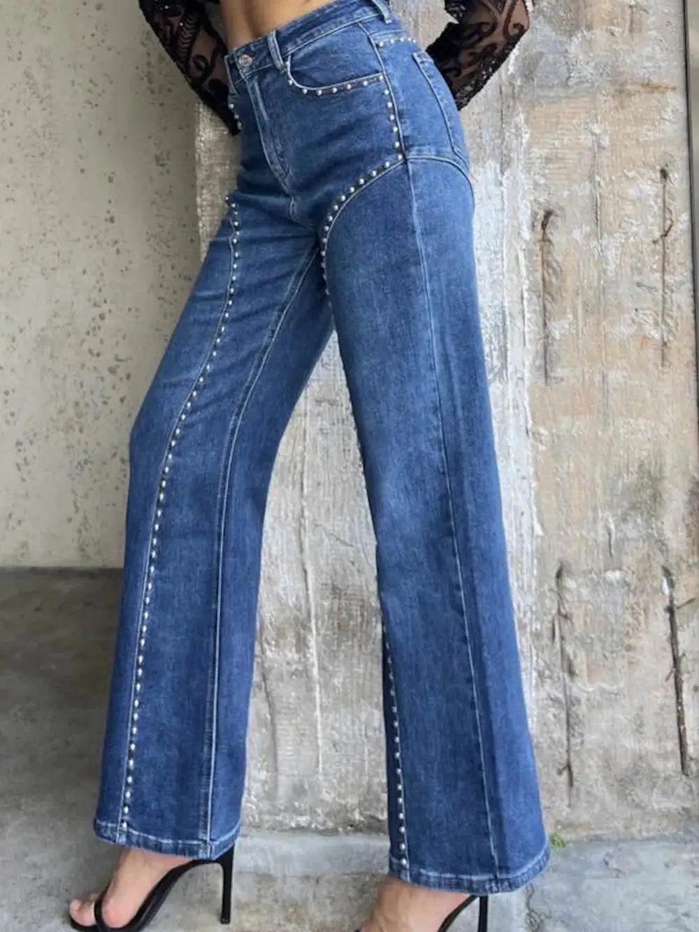 Clean Wide Leg Denim Jeans