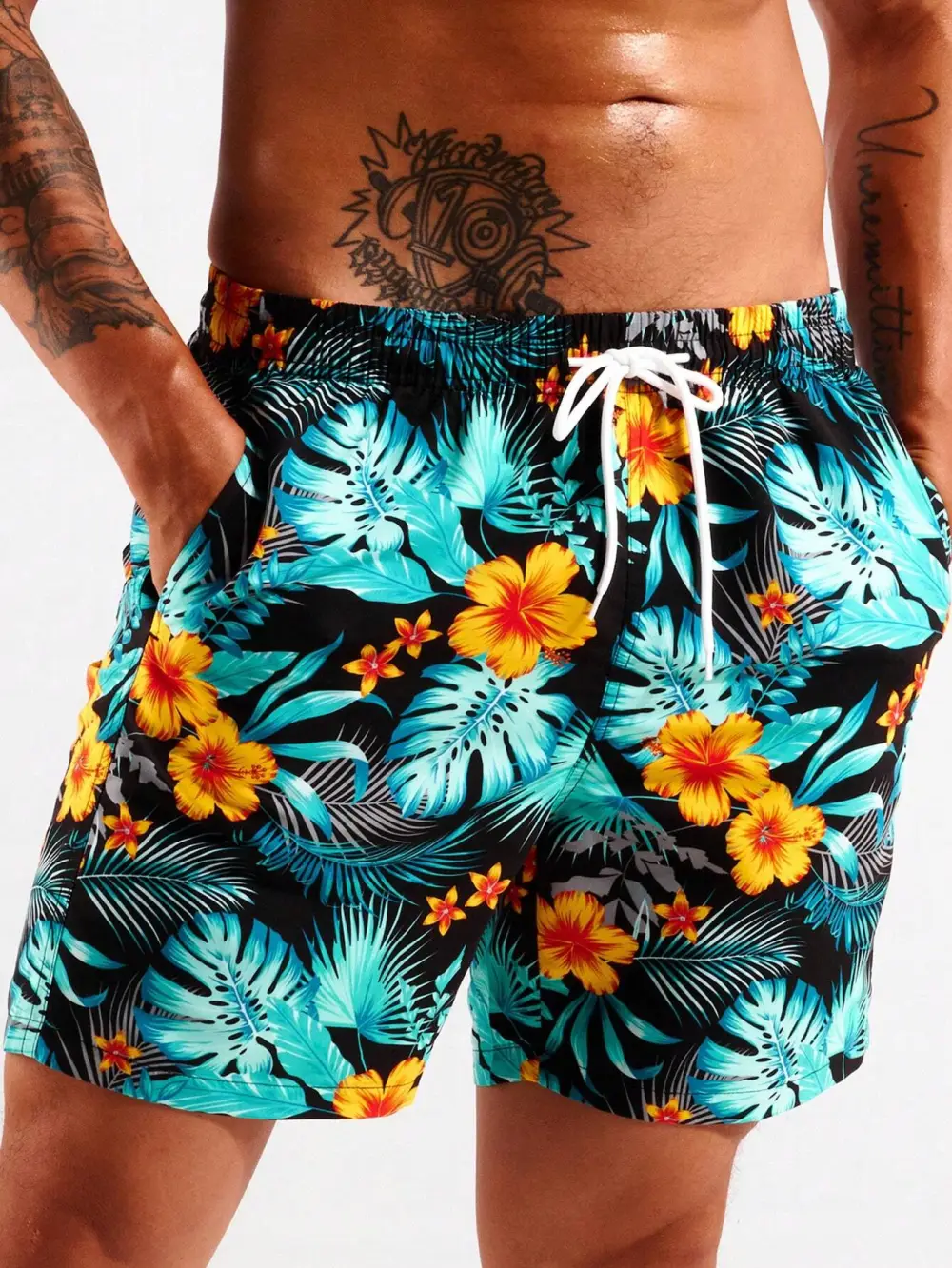 Men's Coastal Tropical Print Pocket Swim Trunks
