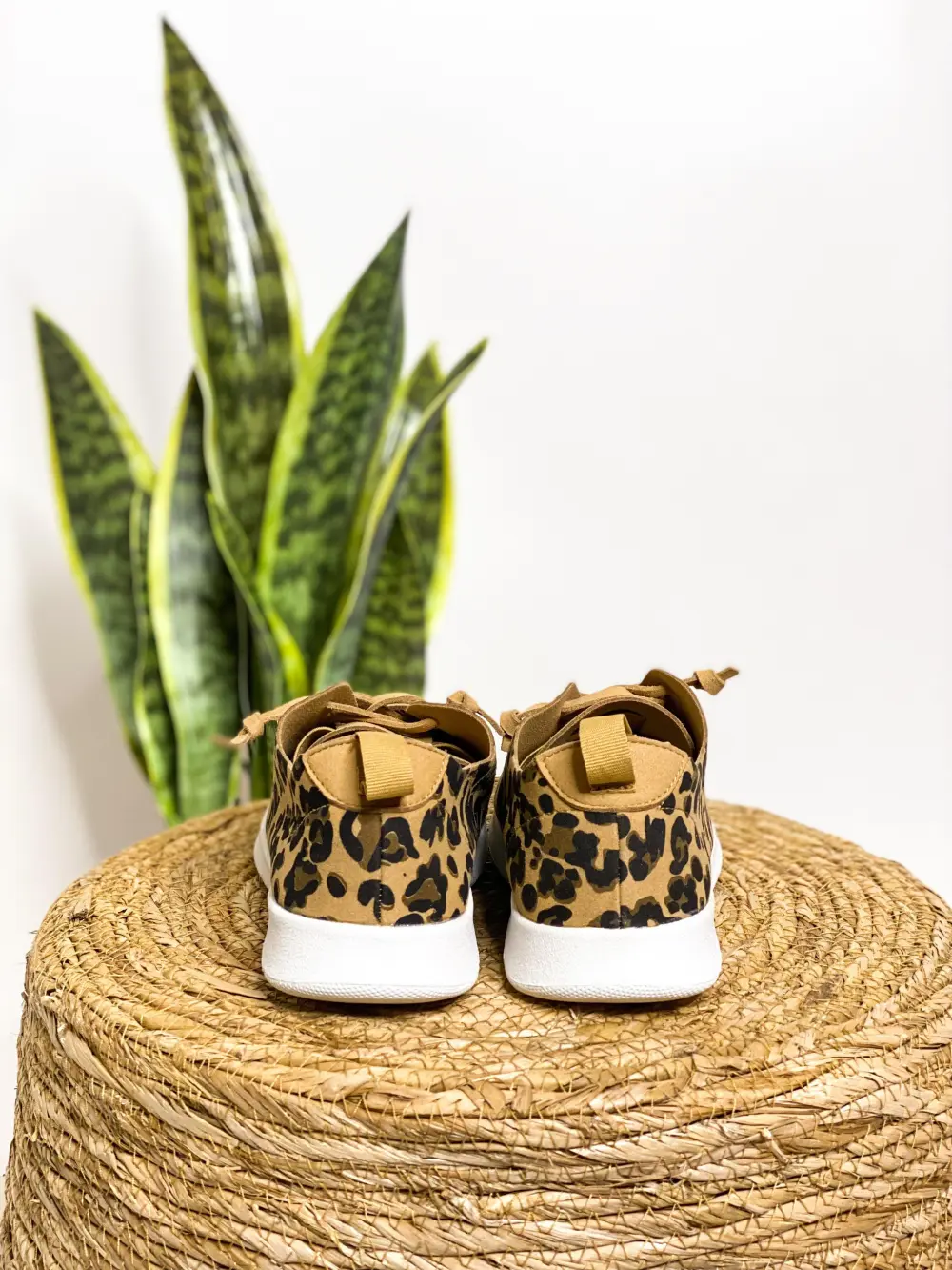 Women’s Leopard Print Padded Casual Sneakers