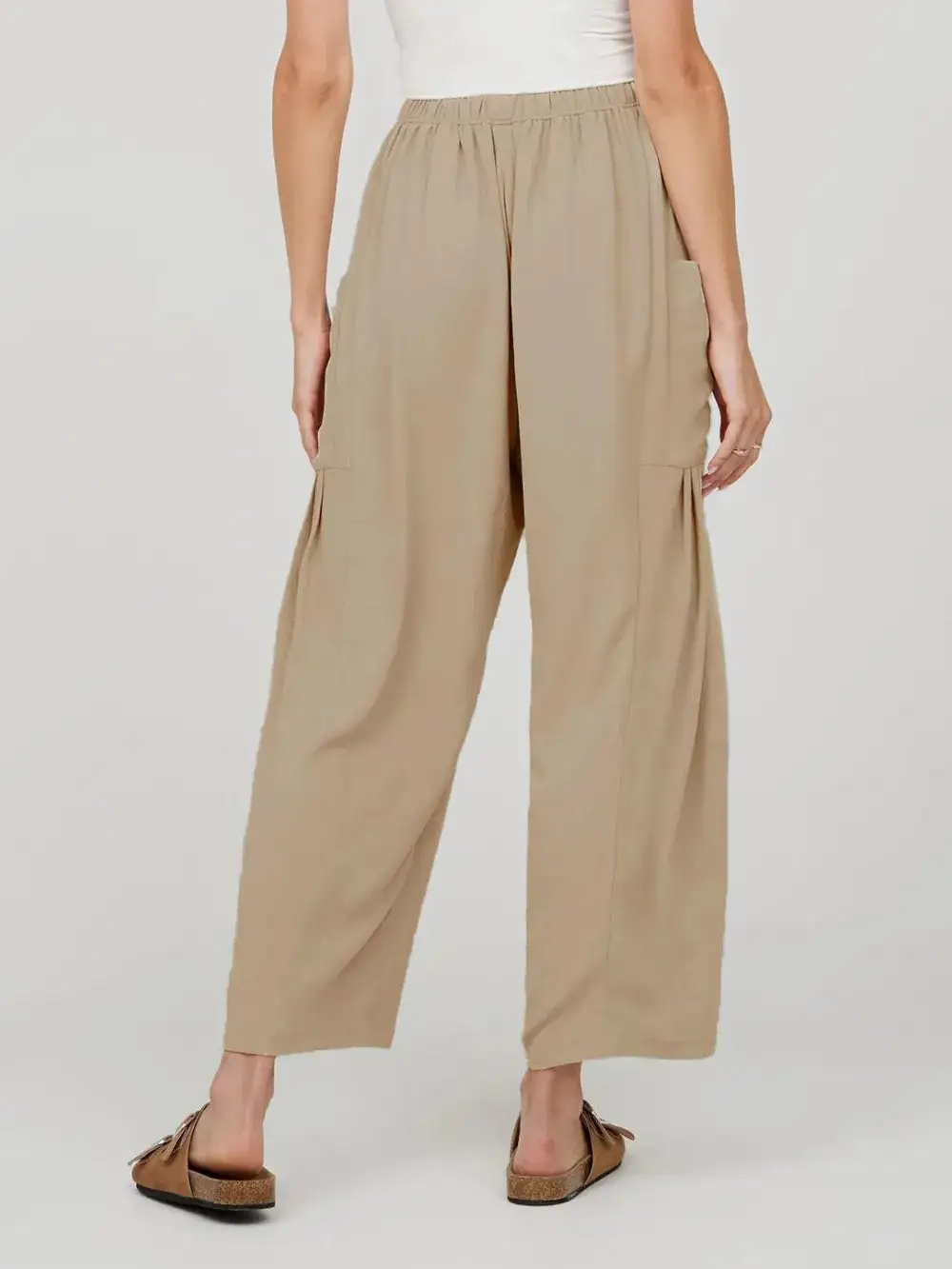 Polished Wide Leg Pocket Detail Pants