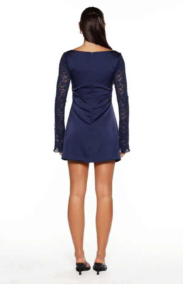 Long Sleeve Bodycon Lace Mini Dress