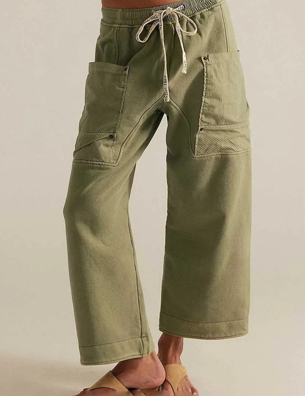 Elastic Waist Drawstring Pocket Straight Leg Denim Pants