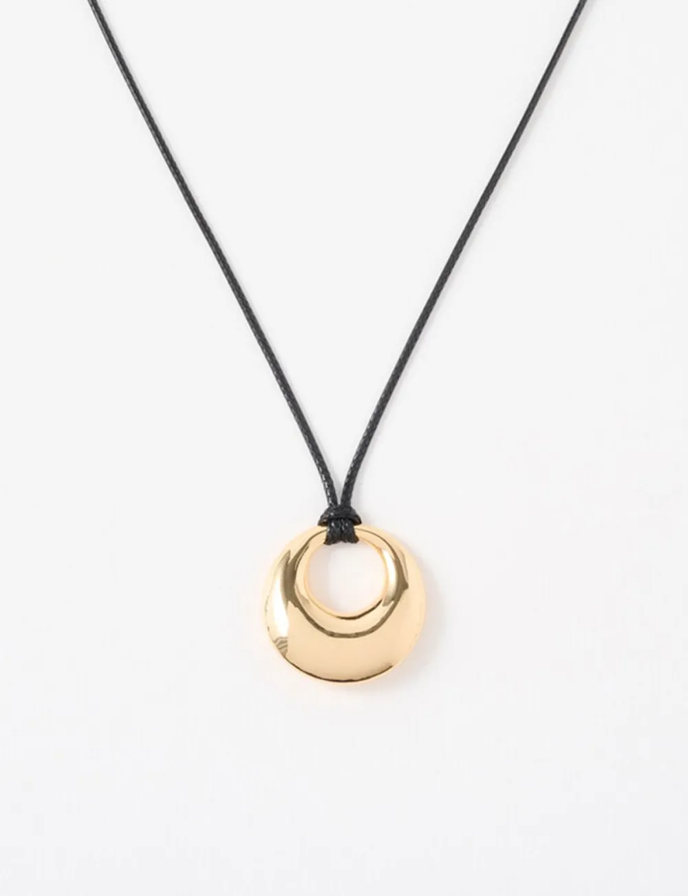 Everyday Low-Key Small Pendant Earrings