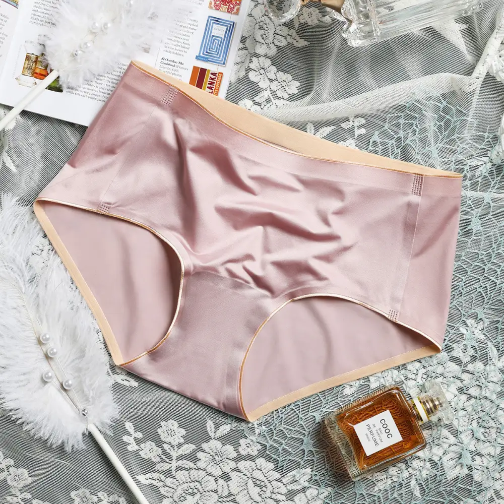 Antibacterial Modal Crotch Seamless Briefs
