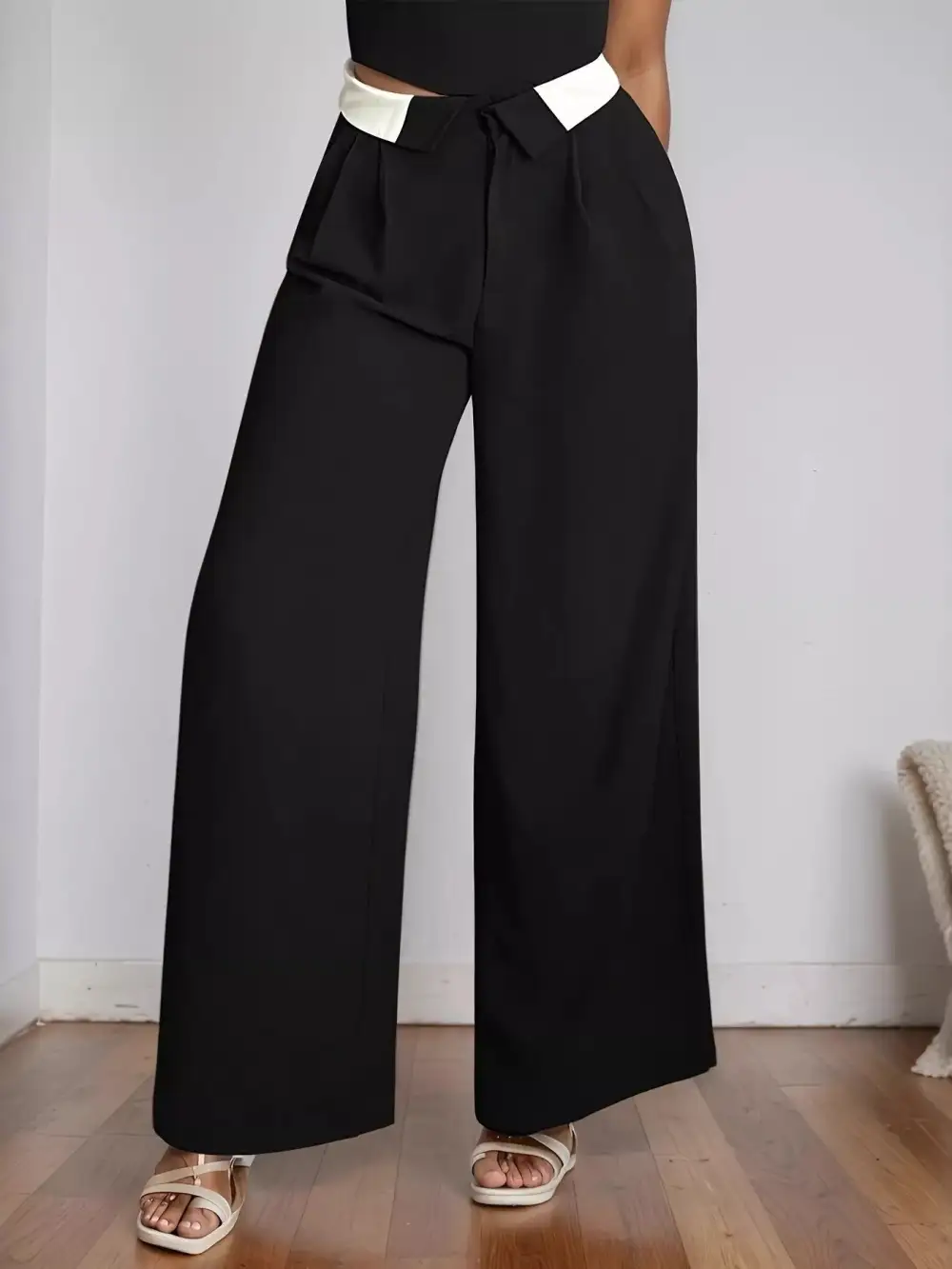 Textured Wide Leg Pants