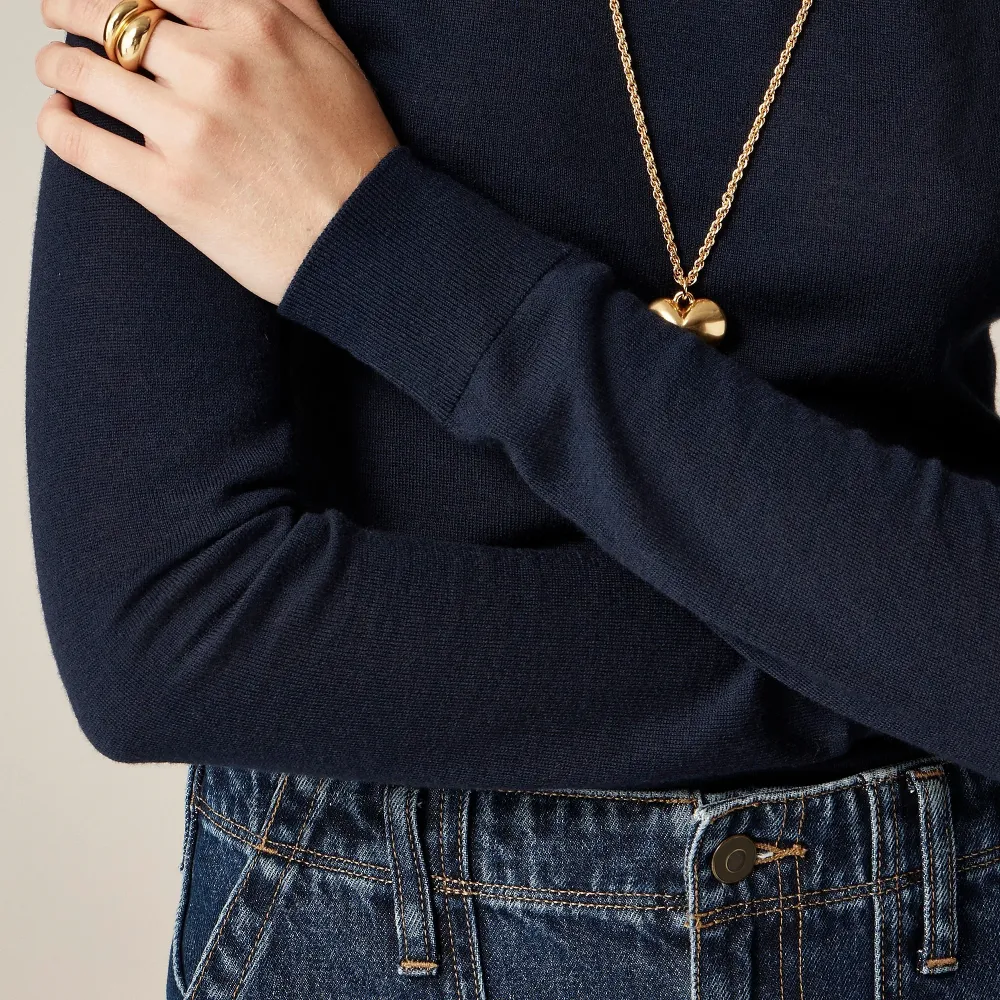 Ribbed Cashmere Solid Color Short Crew Neck Sweater