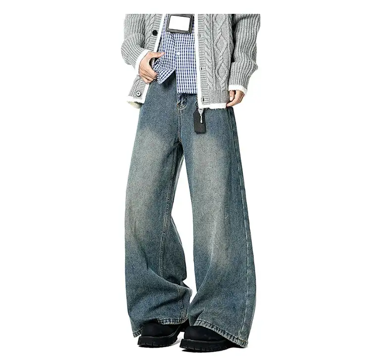 Fade Barrel-Leg Jeans