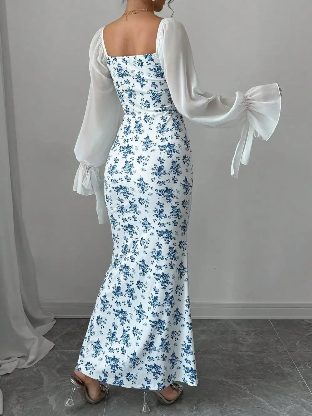 Easy Drape Clean Line Lightweight Feel Maxi Dress