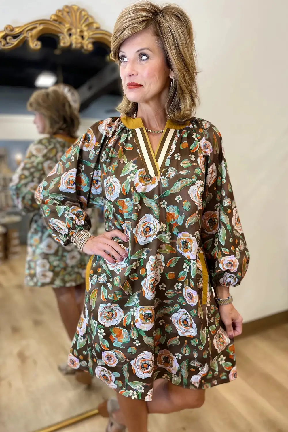 Balanced Detail Floral Printed V Neck Mini Dress