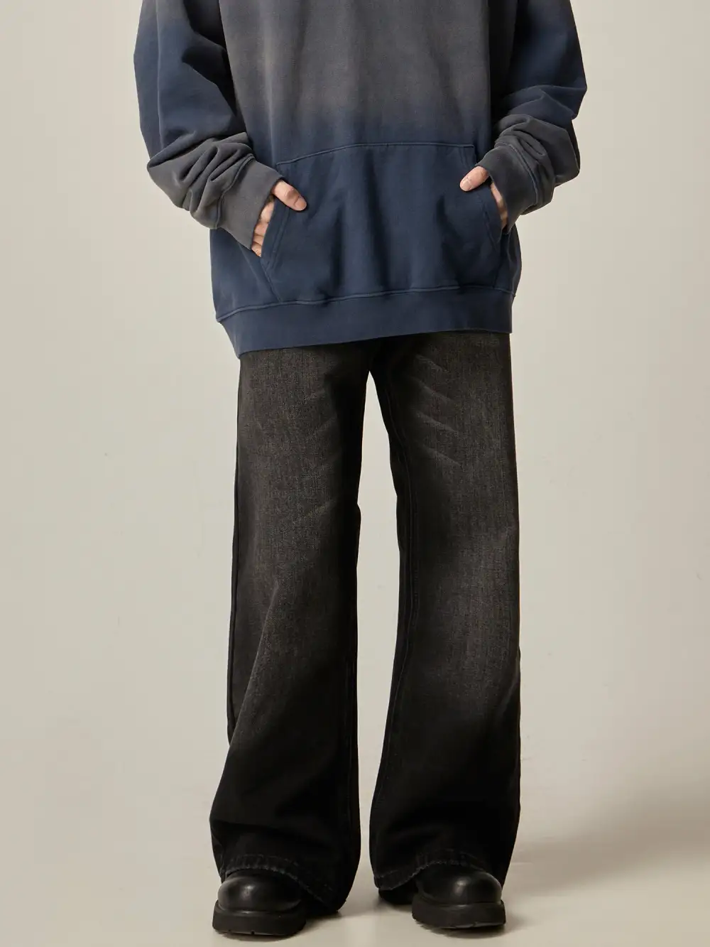 Baggy Straight Leg Jeans