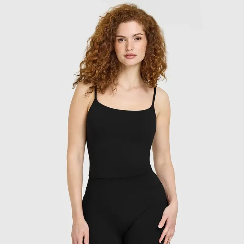 Thin-strapped tank top/sports bra